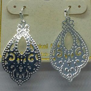 Ear Sense Sensitive Ears silver‎ tone filigree arabesque dangle earrings 1 3/4"